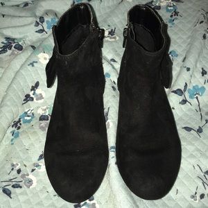 Girl’s 2 Suede Boots by Arizona Jeans. Worn twice